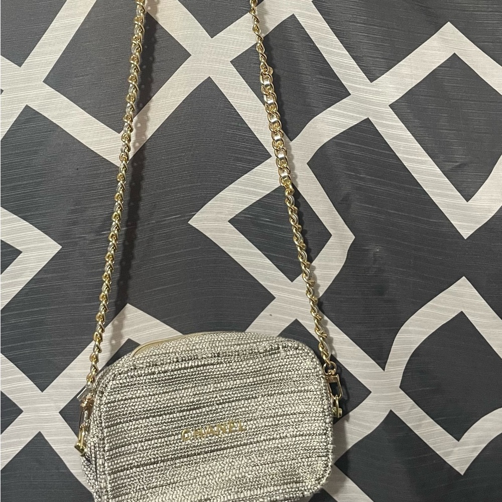 Chanel Gray and Gold Cosmetic Case NWOT - Picture 9 of 9
